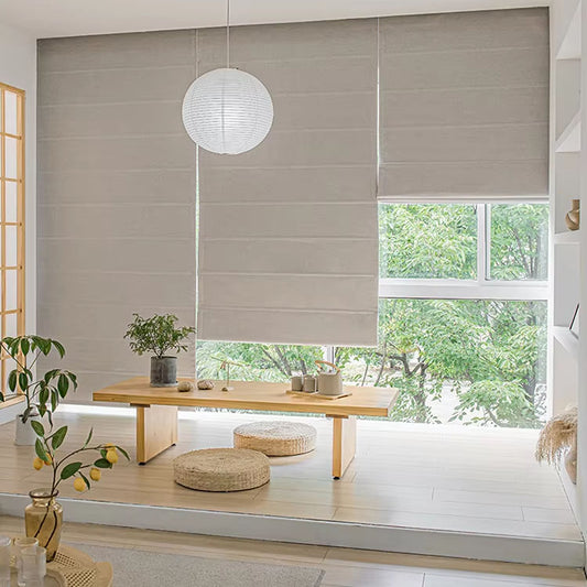 カスタムローマンブラックアウトシェード